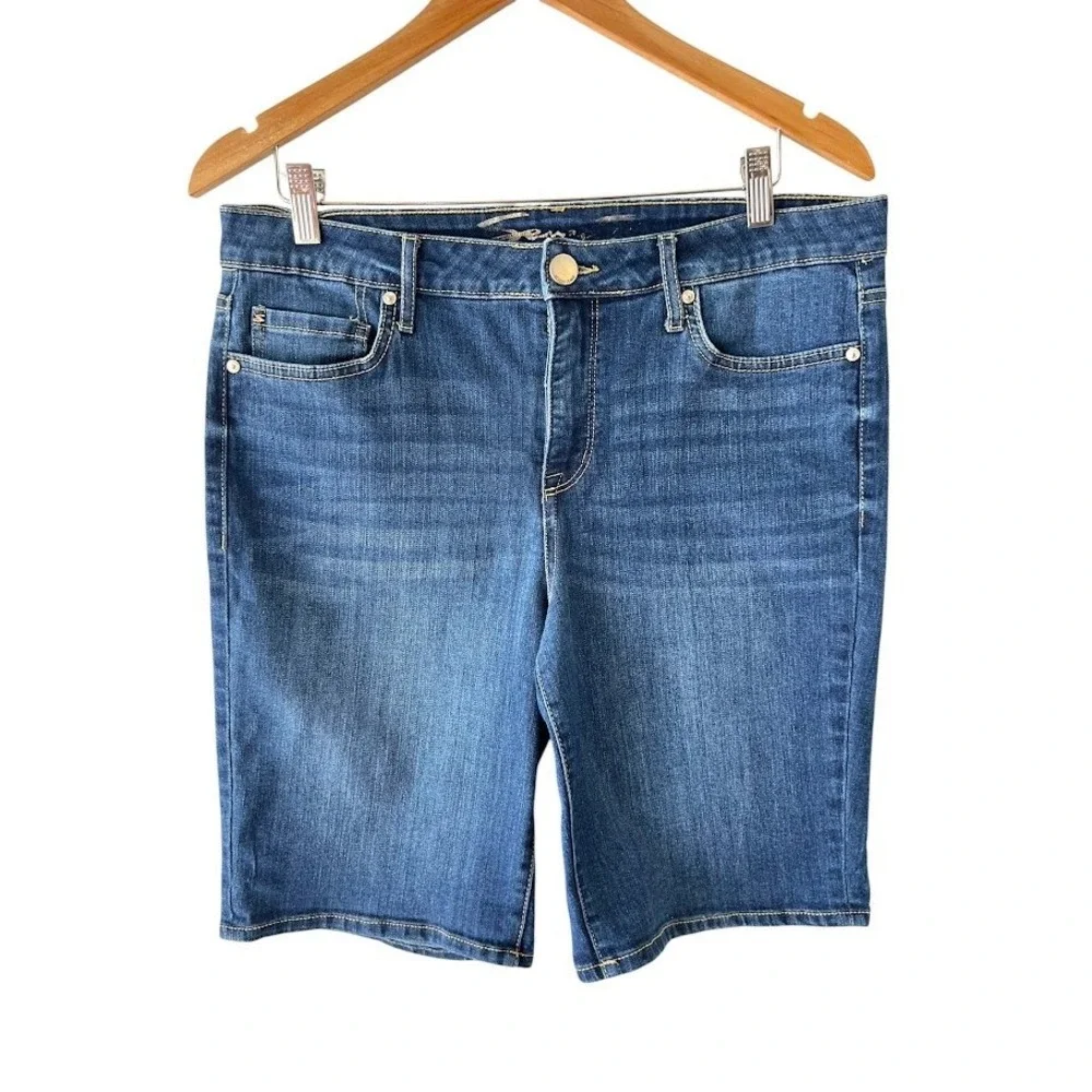 Seven7 Sunset Bermuda Shorts Womens 12 Blue Denim Jean Long Walking Stretch
